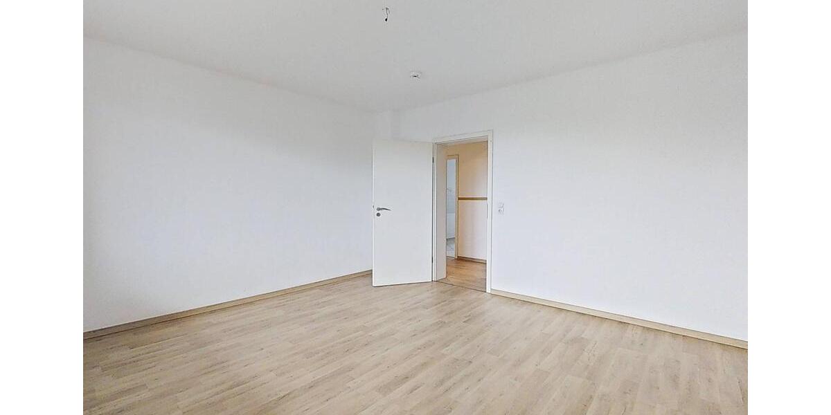 Etagenwohnung Wolfenbüttel Ahlum - 3 Zimmer, 87 m&sup2;, 730&euro; | Angebot:26663675