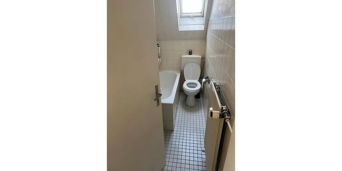 Dachgeschoßwohnung Salzgitter Ortschaft Ost - 2 Zimmer, 40 m&sup2;, 450&euro; | Angebot:26255730