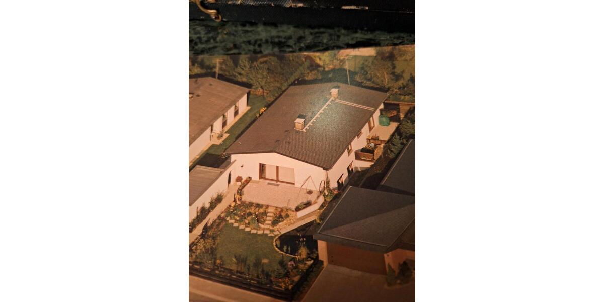 Bungalow Salzgitter Ortschaft Ost - 6 Zimmer, 160 m&sup2;, 499.000&euro; | Angebot:25023368