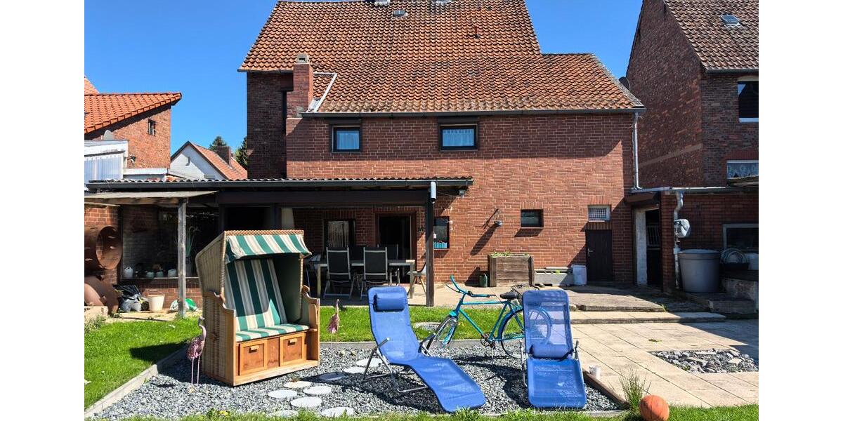 Einfamilienhaus Ilsede Adenstedt - 7 Zimmer, 180 m&sup2;, 280.000&euro; | Angebot:26300008