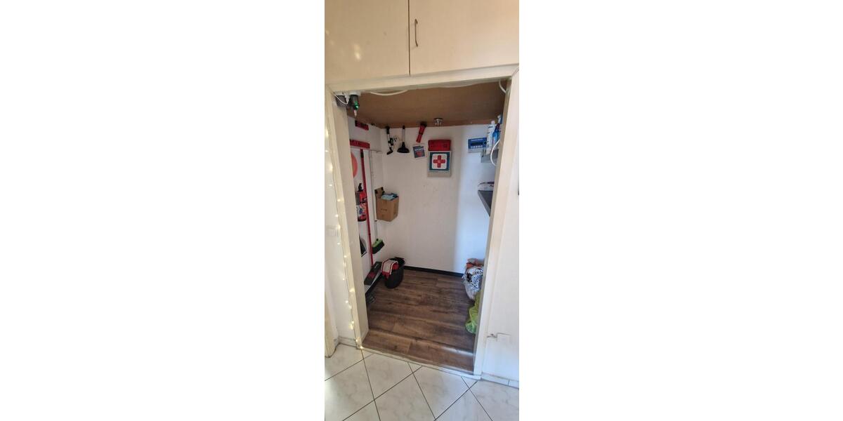 Etagenwohnung Braunschweig Östliches Ringgebiet - 13 Zimmer, 83 m&sup2;, 300&euro; | Angebot:26329517