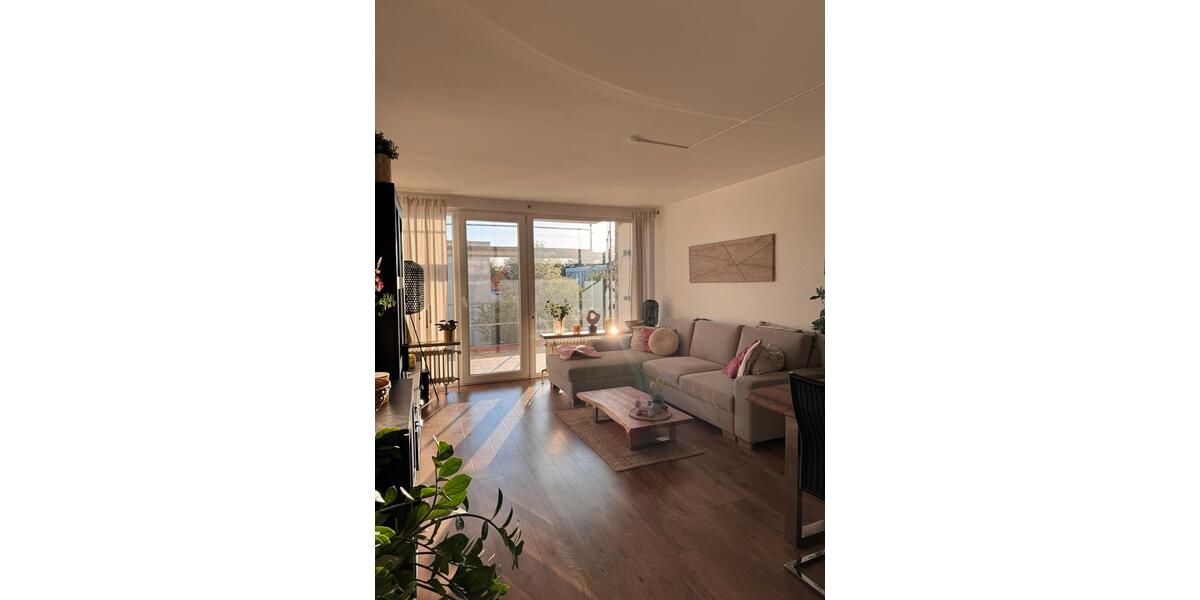 Hochparterre Braunschweig Südstadt- Rautheim- Mascherode - 3 Zimmer, 85 m&sup2;, 1.220&euro; | Angebot:26259110