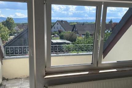 Preiswerte 2-Raum-DG-Wohnung mit BalkonEinbauküche in Vienenburg