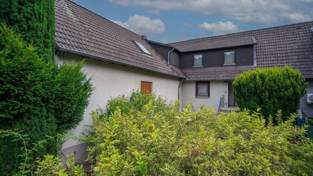Doppelhaushälfte Liebenburg Groß Döhren - 9 Zimmer, 220 m&sup2;, 195.000&euro; | Angebot:25095497