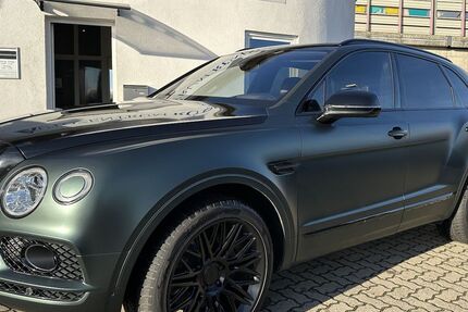 Bentley Bentayga 108.000 km 89.750 &euro; Braunschweig 38122