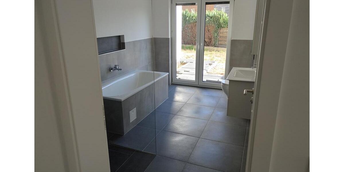 Erdgeschoßwohnung Peine Peine Kernstadt - 3 Zimmer, 96 m&sup2;, 1.150&euro; | Angebot:23542168