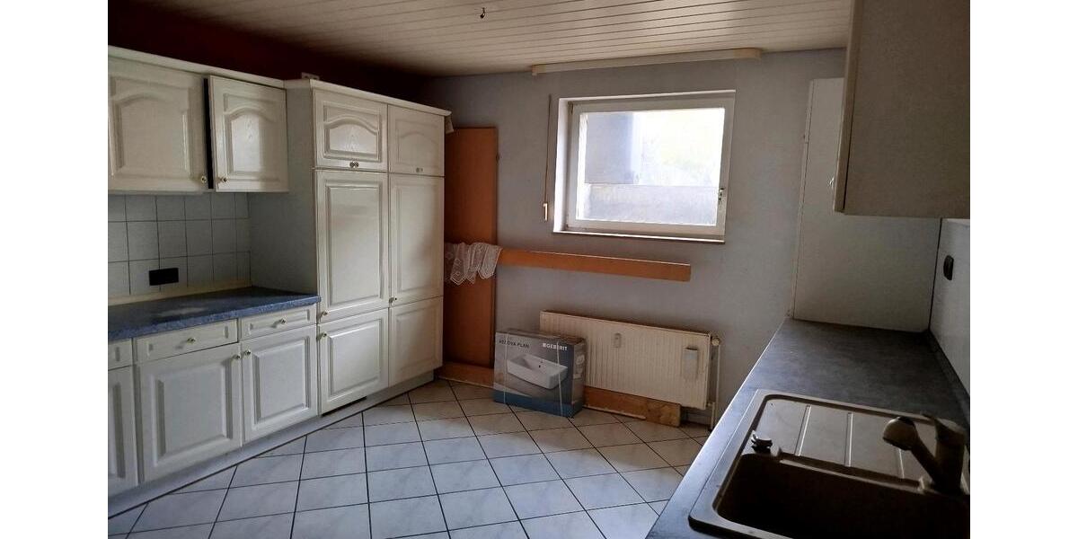Mehrfamilienhaus, Wohnhaus Edemissen - 5 Zimmer, 250 m&sup2;, 389.000&euro; | Angebot:26769976