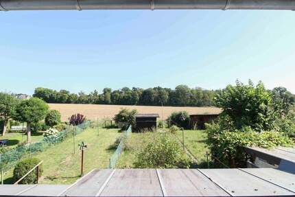 Handwerker aufgepasst. Reihenmittelhaus mit Blick aufs Feld in Bodenburg 5 zimmer