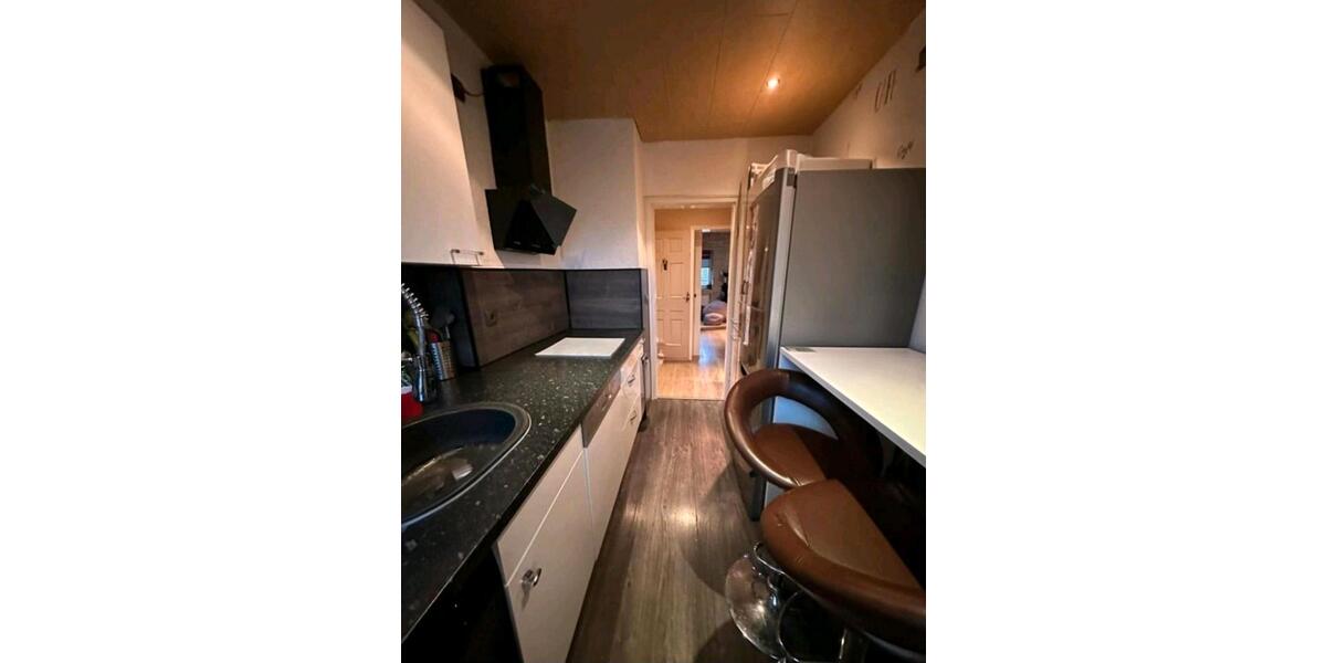 3-Zi. Wohnung, mit Balkon, EBK und Stellplätze in SZ-38226 3 zimmer