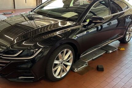 VW Arteon 150.000 km 24.450 &euro; Goslar 38642