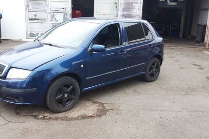 Skoda Fabia 188.000 km 2.350 € Schladen 38315