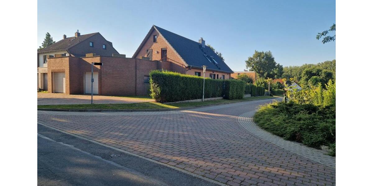 Mehrfamilienhaus, Wohnhaus Lengede - 6 Zimmer, 200 m&sup2;, 495.000&euro; | Angebot:27184333