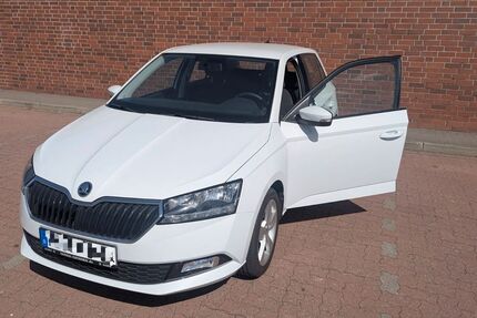 Skoda Fabia 52.600 km 9.999 &euro; Edemissen 31234