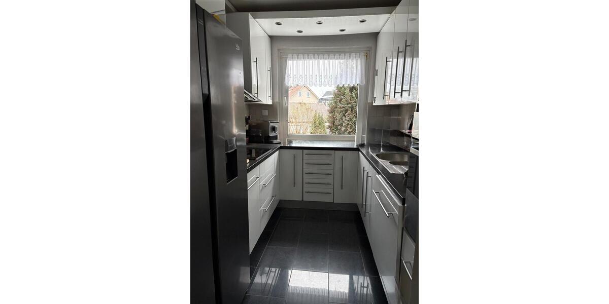 Hochparterre Goslar Immenrode - 4 Zimmer, 94 m&sup2;, 125.000&euro; | Angebot:27226389
