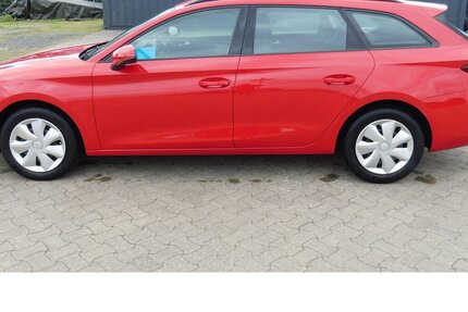 Seat Leon 1.0 Reference TSI BMT LED Klima Navi 45.500 km 15.990 &euro; Vordorf 38533