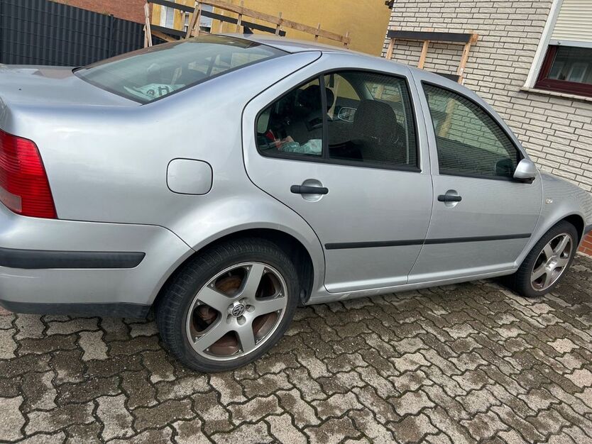 VW Bora 180.000 km 1.000 € Salzgitter 38259