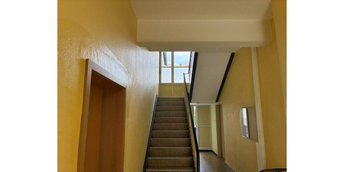 Etagenwohnung Hildesheim Nord - 4 Zimmer, 76 m&sup2;, 105.000&euro; | Angebot:23964393