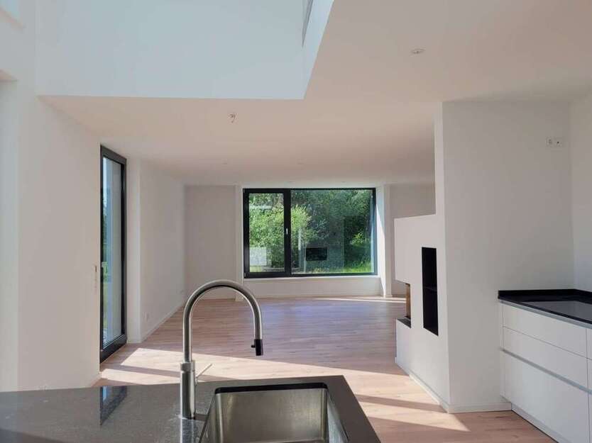 Haus zum Mieten in Braunschweig Ölper 2.550 € 216 m²