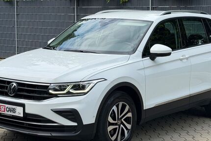 VW Tiguan 142.500 km 18.990 &euro; Braunschweig 38110