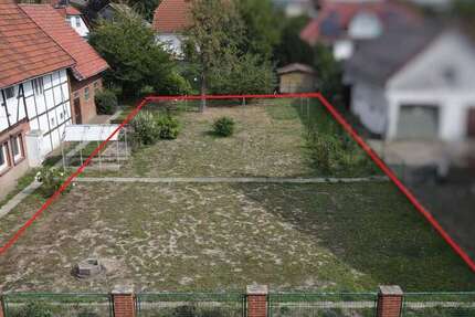 Grundstück zu verkaufen in Flöthe 56.000 € 400 m²
