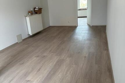 Wohnung Schellerten - 4 Zimmer, 150 m&sup2;, 1.000&euro; | Angebot:27537957