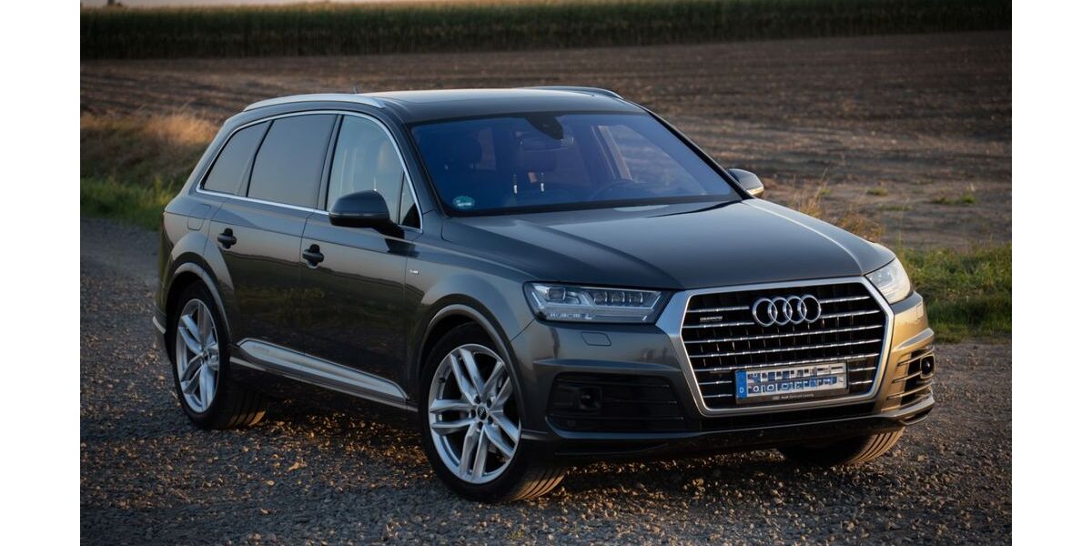 Audi Q7 189.500 km 32.500 &euro; Hildesheim 31141