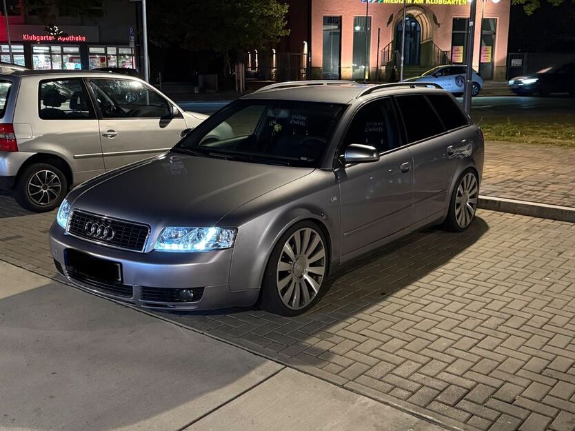 Audi A4 337.000 km 3.400 € Goslar 38642
