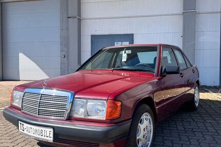 Mercedes-Benz 190 261.000 km 6.990 &euro; Salzgitter 38229