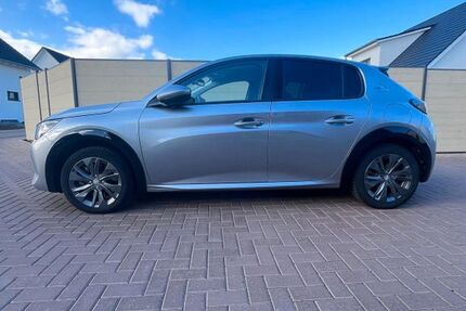 Peugeot e-208 40.000 km 16.300 &euro; Hohenhameln 31249