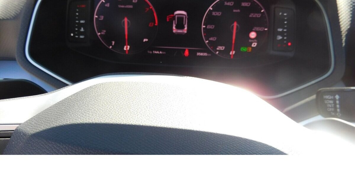 Seat Arona 1.0 FR-Line TSI BMT DSG Klima Navi 35.800 km 17.690 &euro; Vordorf 38533