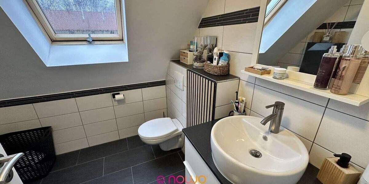 Reihenmittelhaus Braunschweig Kralenriede - 4 Zimmer, 110 m&sup2;, 259.000&euro; | Angebot:25909304