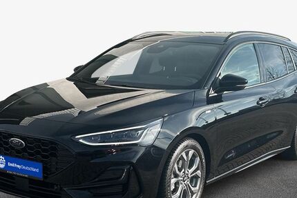 Ford Focus 14.824 km 22.541 € Hildesheim 31135