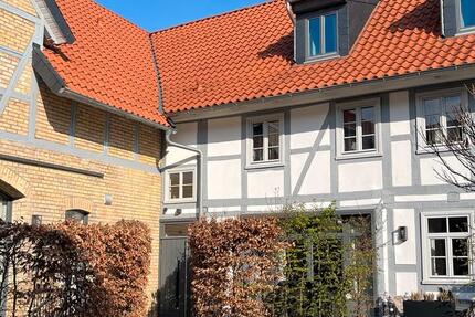 Wohnung Braunschweig Südstadt- Rautheim- Mascherode - 2.5 Zimmer, 107 m&sup2;, 429.000&euro; | Angebot:26301313