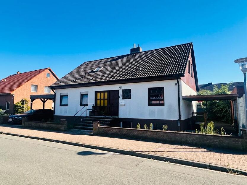 Freistehendes Einfamilienhaus Zweifamilienhaus Provisionsfrei