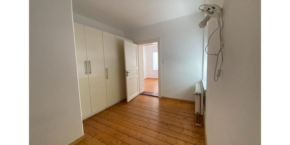 Hochparterre Hildesheim Oststadt/Stadtfeld - 4 Zimmer, 92 m&sup2;, 249.000&euro; | Angebot:26765444