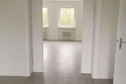 Wohnung Salzgitter Ortschaft Südost - 4 Zimmer, 126 m&sup2;, 693&euro; | Angebot:22510150