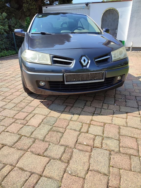 Renault Megane 98.000 km 4.349 € Braunschweig 38110