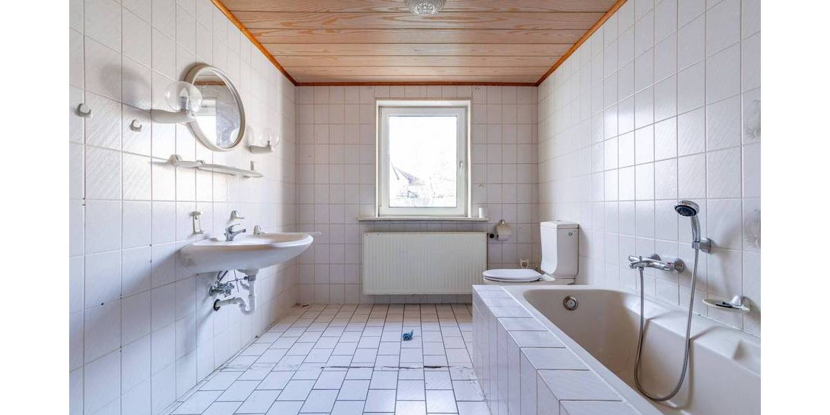 Einfamilienhaus Heere / Groß Heere Groß Heere - 1 Zimmer, 378 m&sup2;, 150.000&euro; | Angebot:25664911