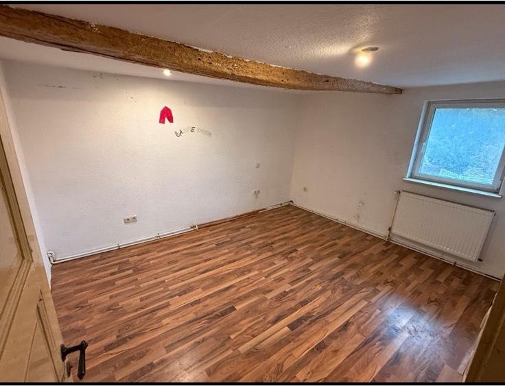 Einfamilienhaus Bockenem - 6 Zimmer, 160 m&sup2;, 60.000&euro; | Angebot:26675712