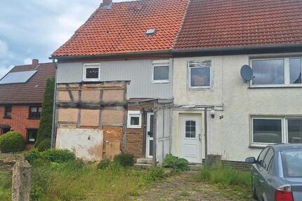 Haus Hildesheim - 9 Zimmer, 200 m&sup2;, 40.000&euro; | Angebot:26671051