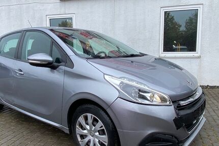 Peugeot 208 51.000 km 4.999 € Goslar 38644