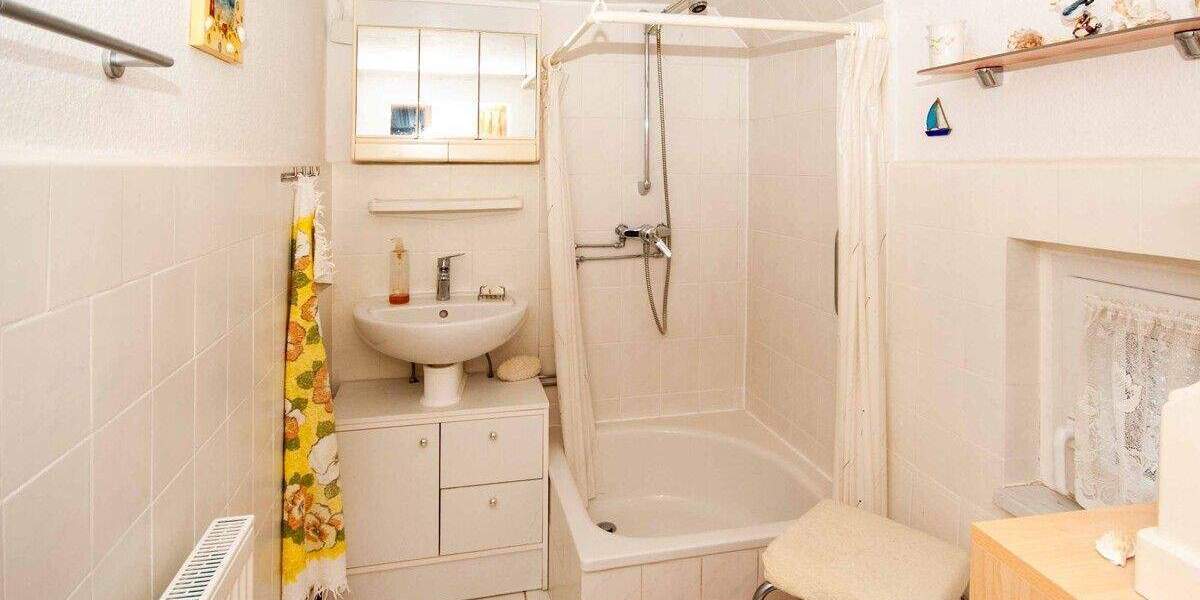 Einfamilienhaus Goslar Immenrode - 5 Zimmer, 105 m&sup2;, 130.000&euro; | Angebot:24747489