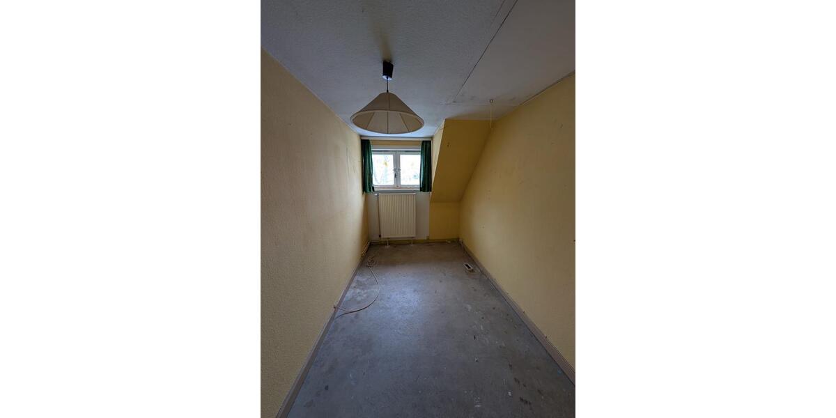 Reihenhaus Hildesheim - 5 Zimmer, 132 m&sup2;, 1.450&euro; | Angebot:25088914