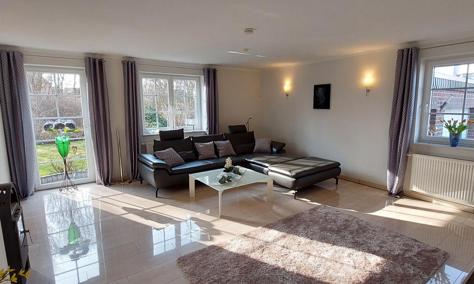 Einfamilienhaus Ilsede - 10 Zimmer, 277 m&sup2;, 545.000&euro; | Angebot:27265136