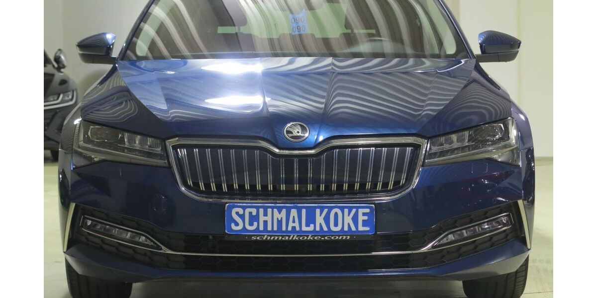 Skoda Superb 67.000 km 22.950 &euro; Braunschweig 38112