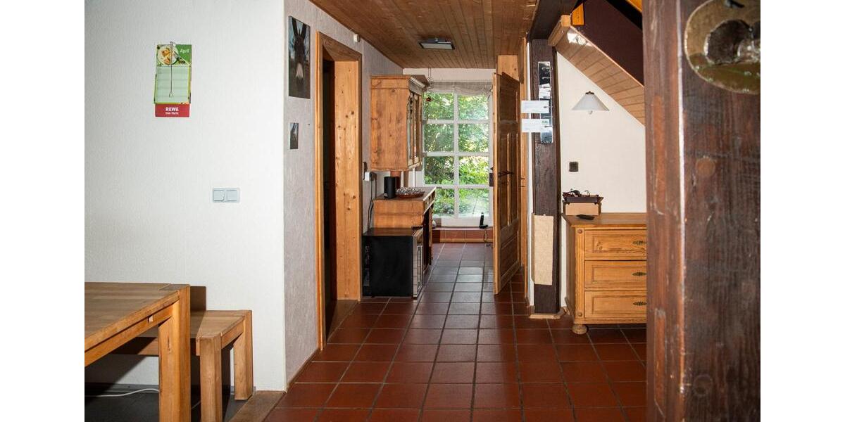 Einfamilienhaus Hohenhameln - 11 Zimmer, 190 m&sup2;, 320.000&euro; | Angebot:26991104