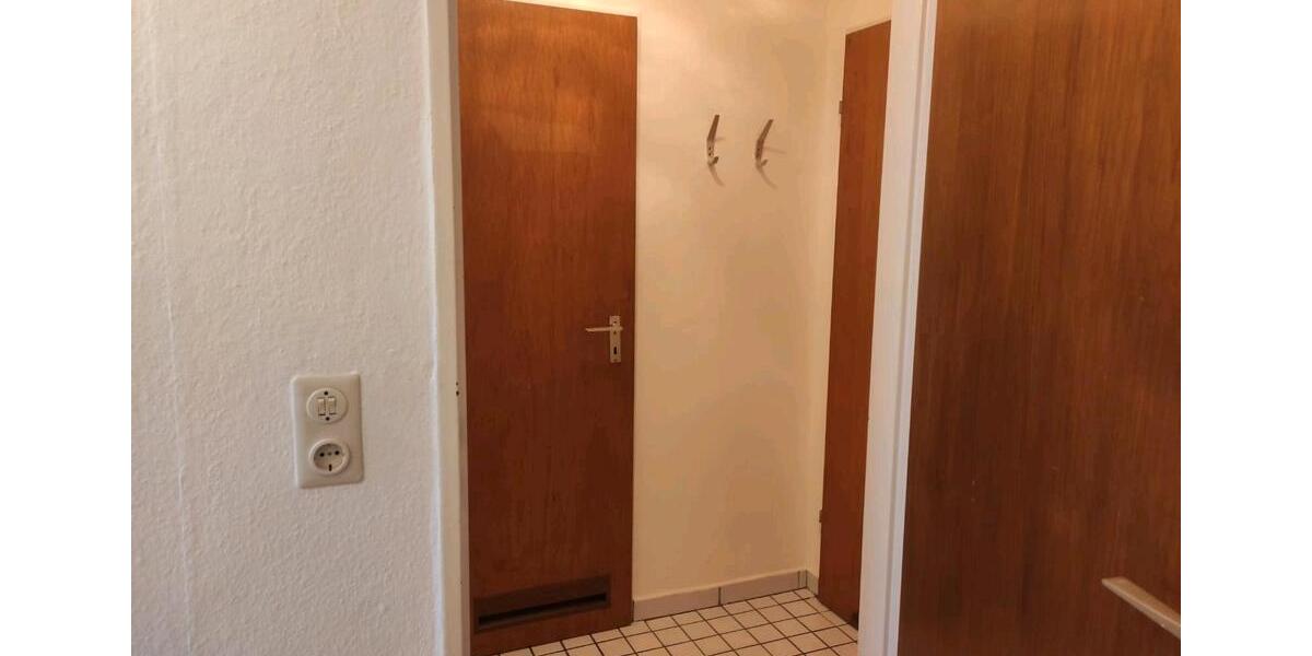Etagenwohnung Braunschweig Broitzem - 1 Zimmer, 30 m&sup2;, 510&euro; | Angebot:27583573