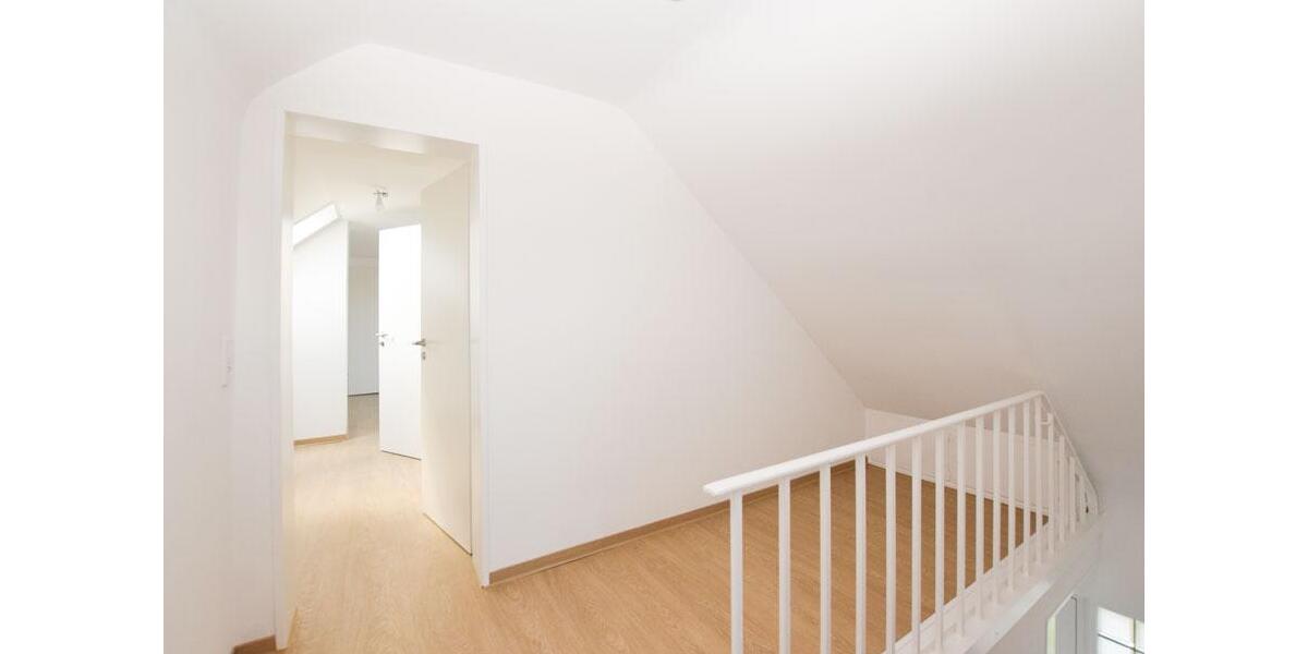Einfamilienhaus Wolfenbüttel Ahlum - 8 Zimmer, 186 m&sup2;, 1.600&euro; | Angebot:26284876
