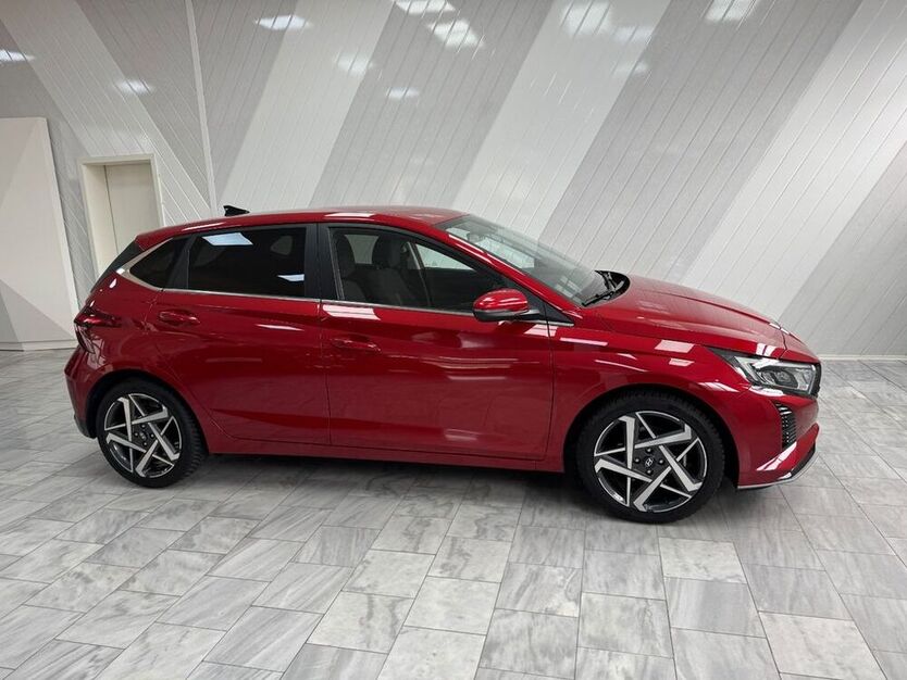 i20