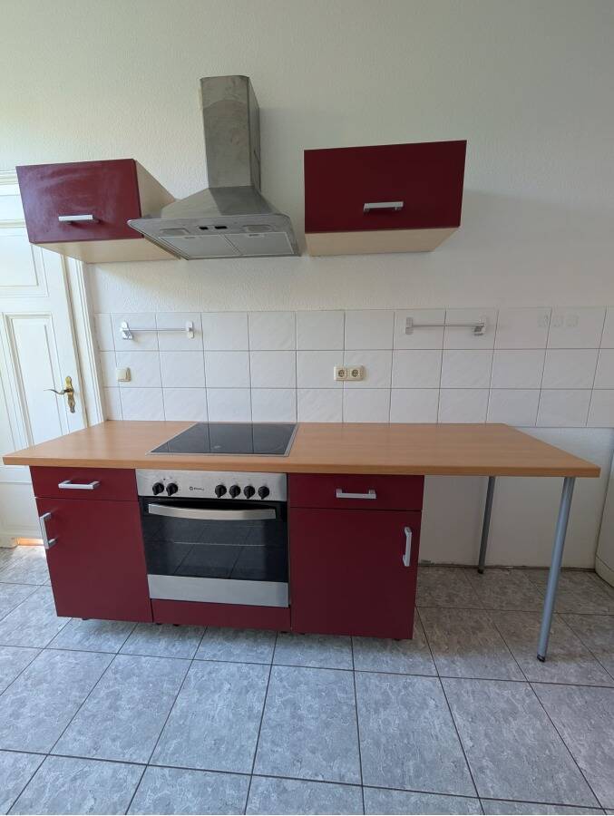 Attraktive 5-Zimmer-Wohnung mit Balkon in der Hildesheimer Oststadt